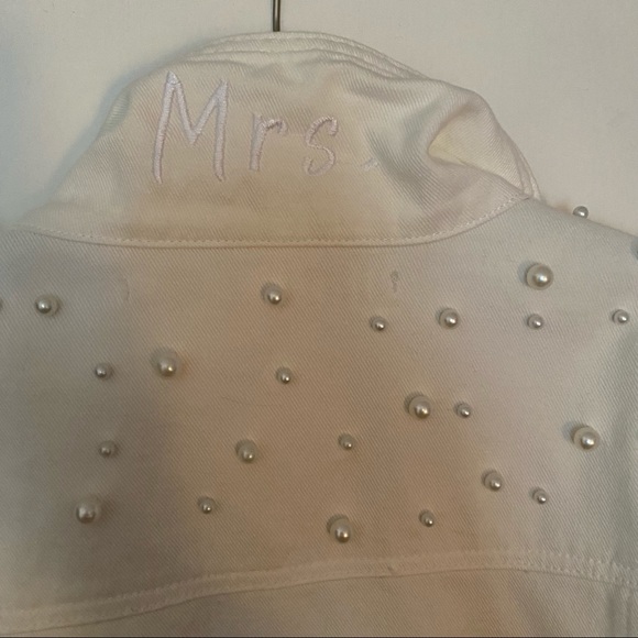 Untamed Petals Posy Embellished Denim Jacket - Picture 3 of 7